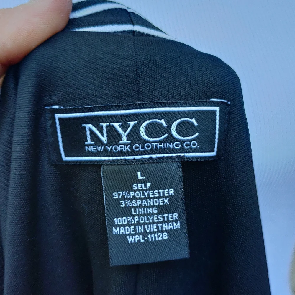 NYCC Black Striped Blazer 3/4 Ruched Sleeves NWT Hook Closure